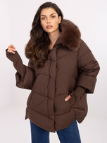 Brązowa puchowa kurtka z odpinanym futrem