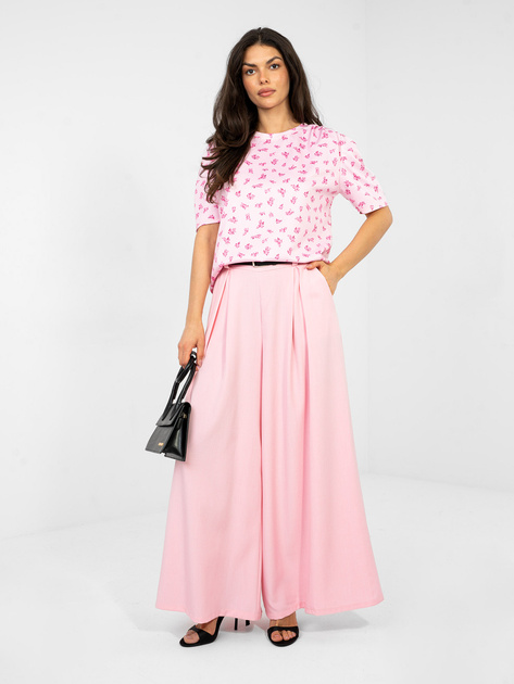 Pastelowa różowa luźna bluzka z nadrukiem