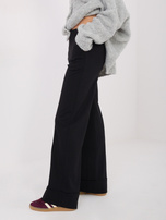 Czarne damskie spodnie z szeroką nogawką  