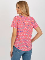 Hurt Korallenbluse mit Druck und Rundhalsausschnitt.
