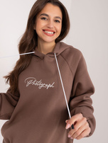 Hurtownia Brązowa ocieplana bluza z kapturem
