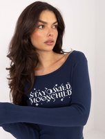 Granatowa damska bluzka z dekoltem w łódkę 