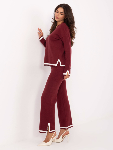 Bordowy damski komplet z luźnym swetrem