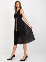 Hurtownia Czarna midi sukienka plisowana bez rękawów 