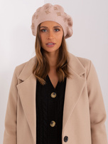 Hurtownia Beżowy damski beret z aplikacjami 