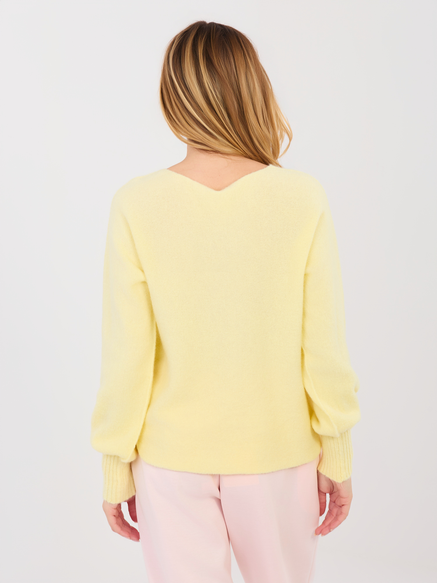 Sweter jasny żółty