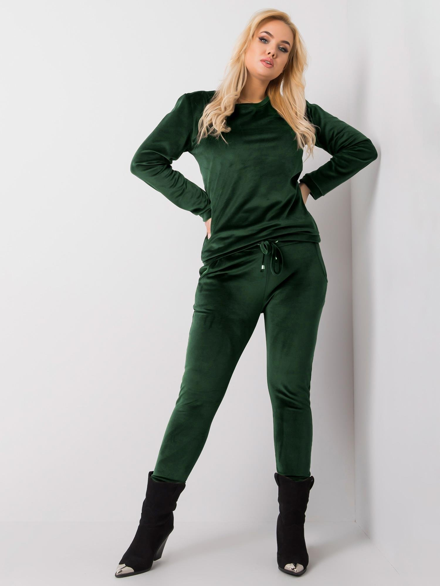 Ciemnozielony welurowy komplet plus size Jeanne