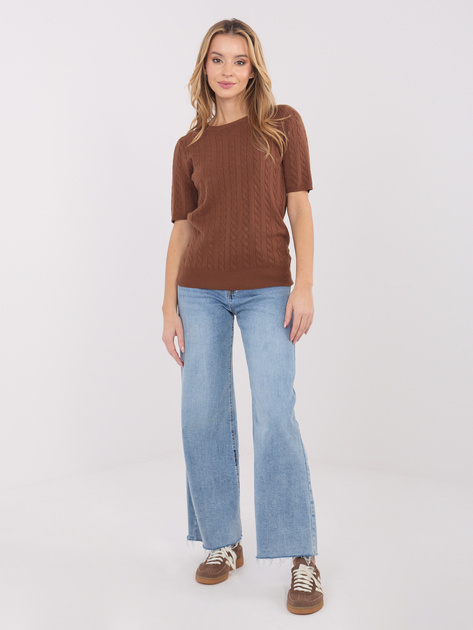 Jasnobrązowy damski sweter z okrągłym dekoltem