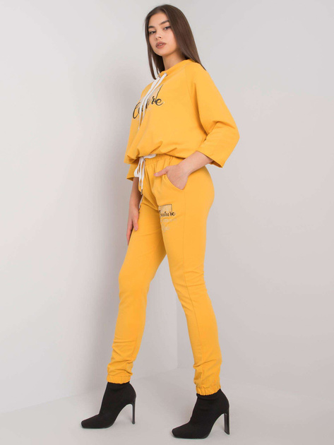 Ciemnożółty komplet z aplikacjami Martille