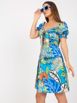 Niebieska letnia sukienka z printami i wiązaniem