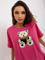 Hurtownia Fuksjowa bluzka oversize z misiem w prążek