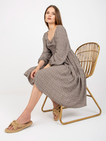 Beżowa midi sukienka z printami z wiskozą ZULUNA 