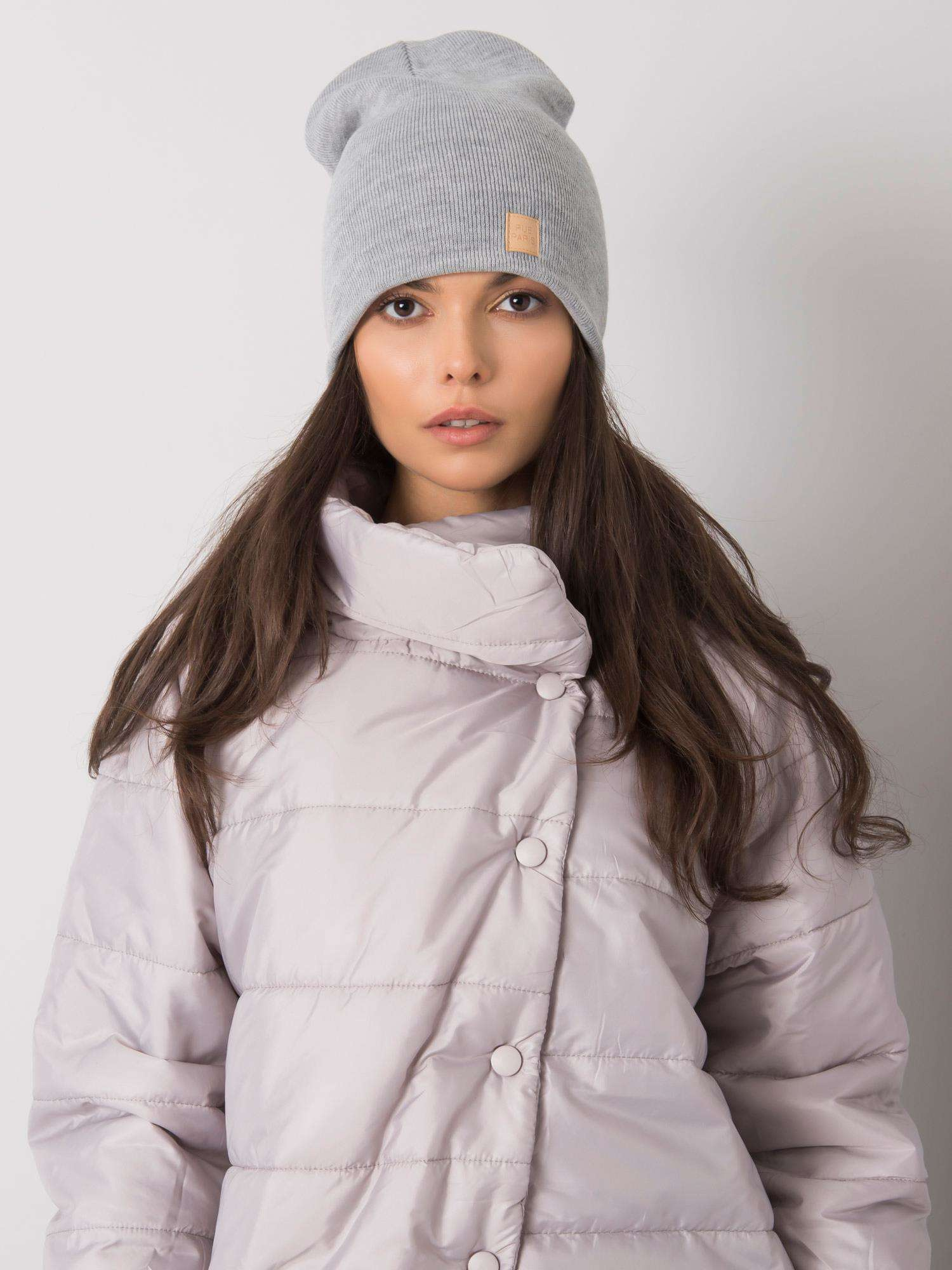 Szara damska czapka beanie