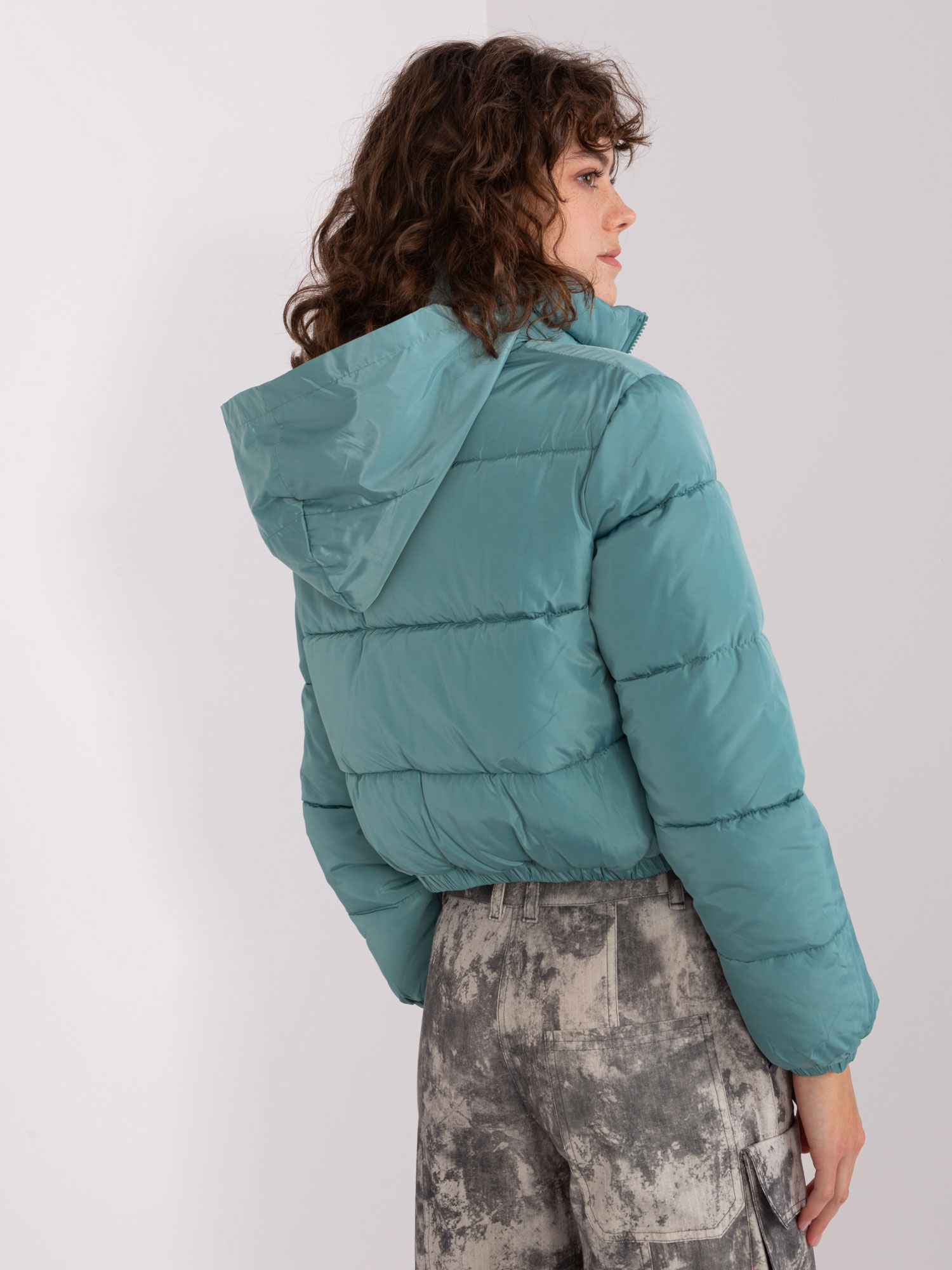 Hurt Turkio trumpa žiemos striukė.