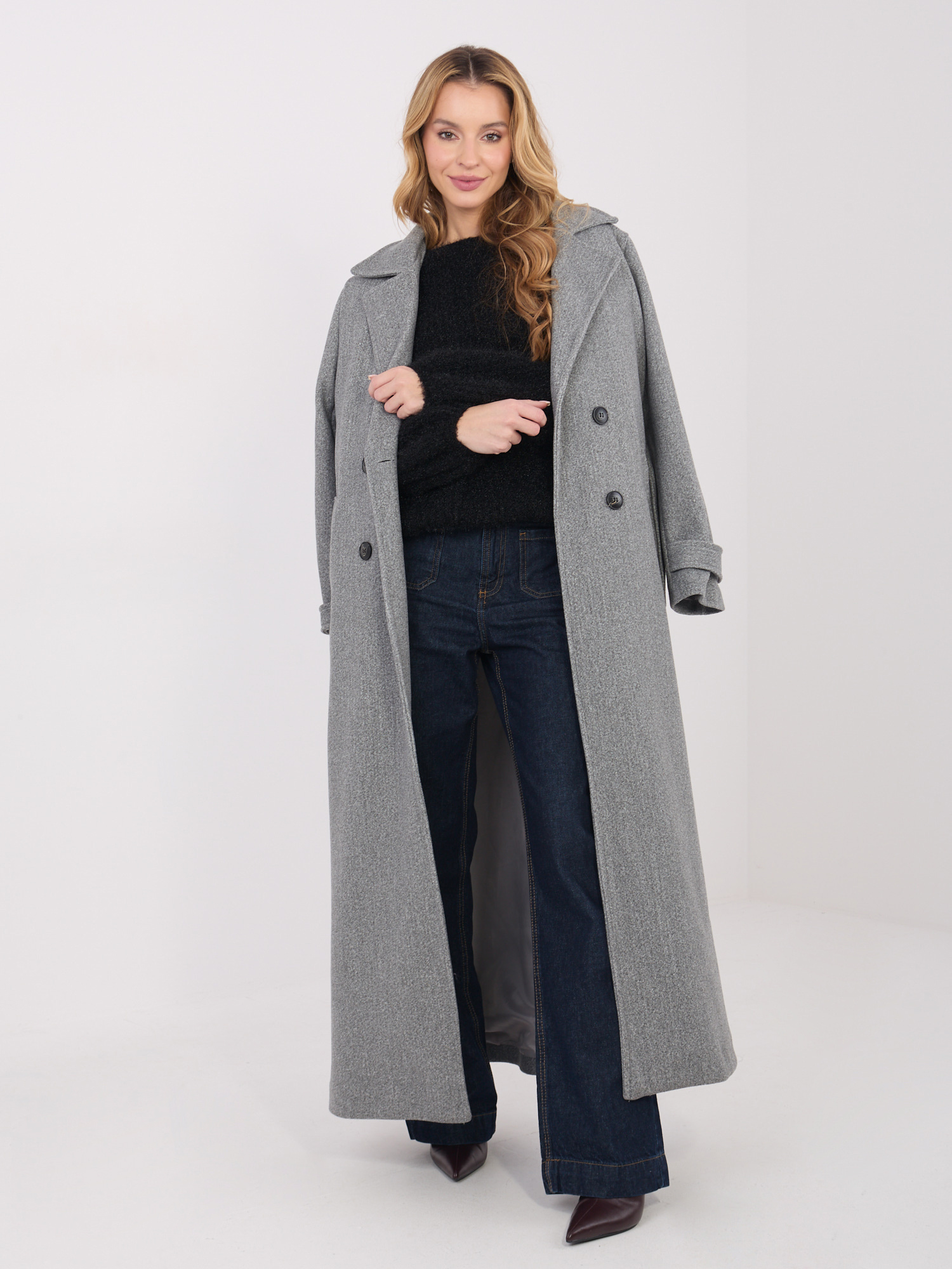 Sweter czarny