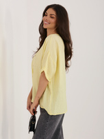 Jasnożółta damska bluzka z marszczonego materiału