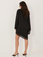 Czarna asymetryczna sukienka z koronką OCH BELLA 