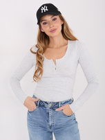 Jasnoszara bluzka basic z długim rękawem 