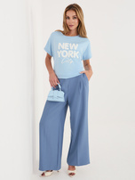 Jasnoniebieska casualowa bluzka z miękkiego materiału RUE PARIS