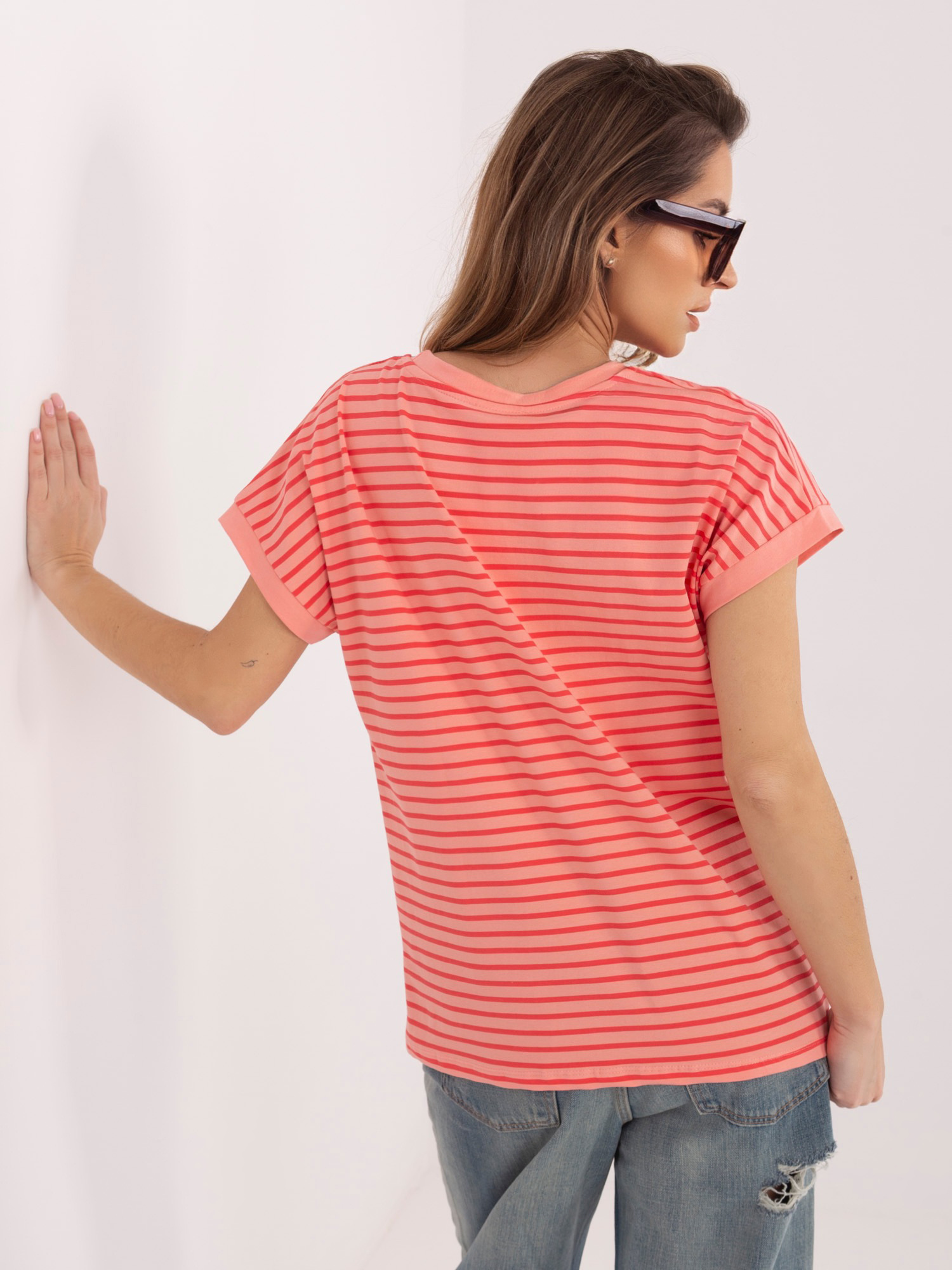 T-shirt brzoskwiniowy