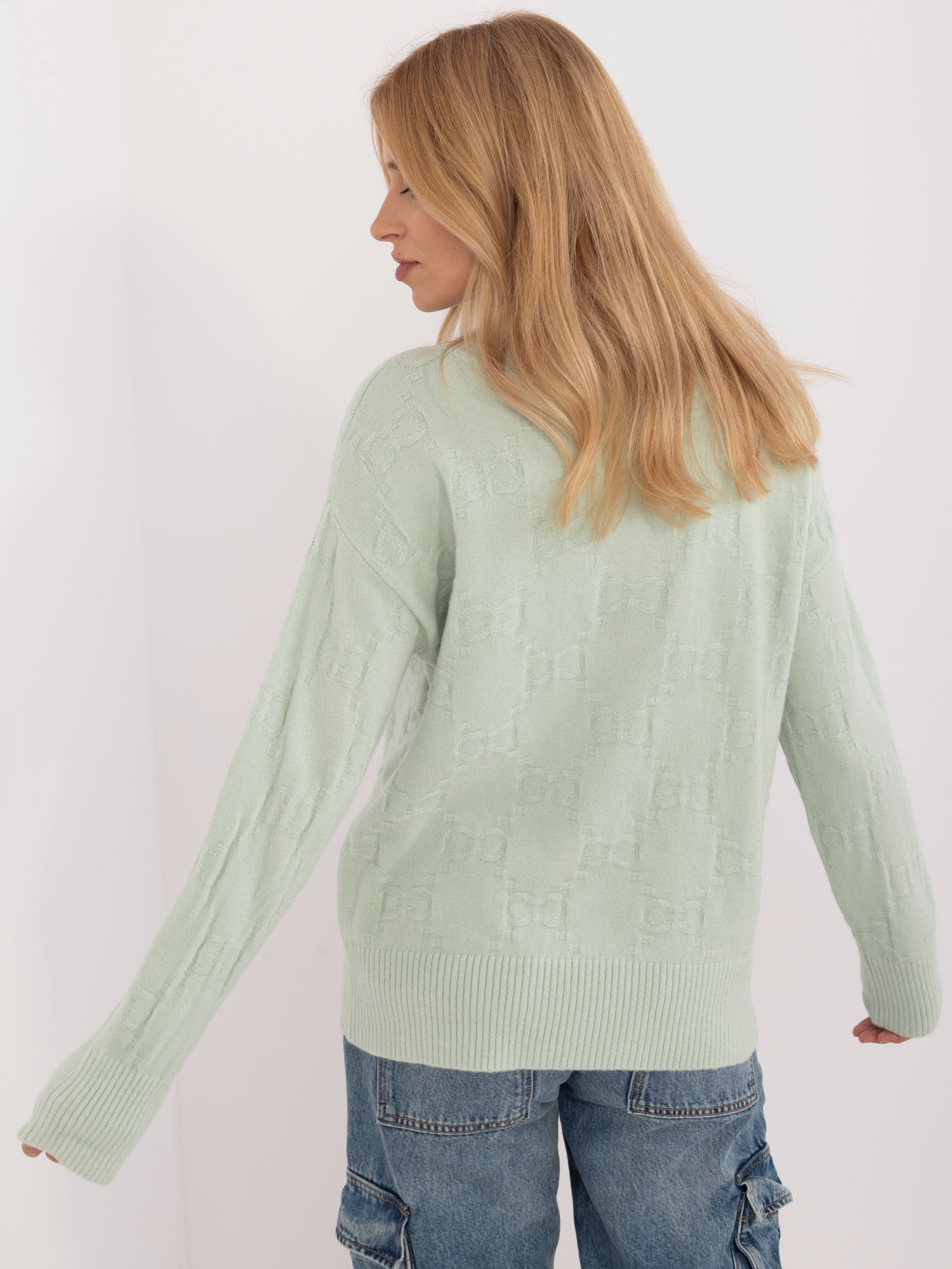 Sweter pistacjowy