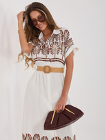 Brązowa letnia sukienka z plecionym paskiem 