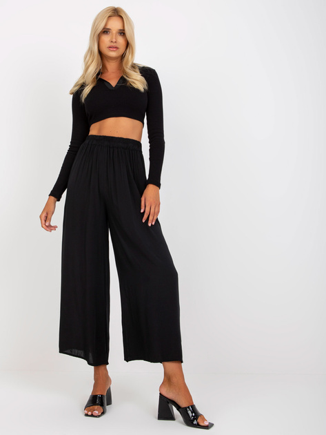 Hurtownia Czarne szerokie spodnie z materiału OCH BELLA