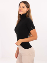 Czarny dopasowany sweter w prążek 