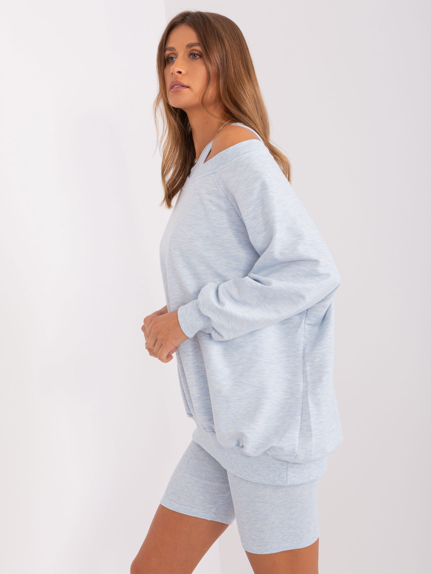 Hurt light blue three-piece casual set.