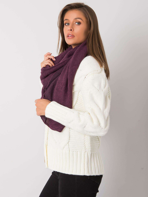 Fioletowy szalik z dzianiny