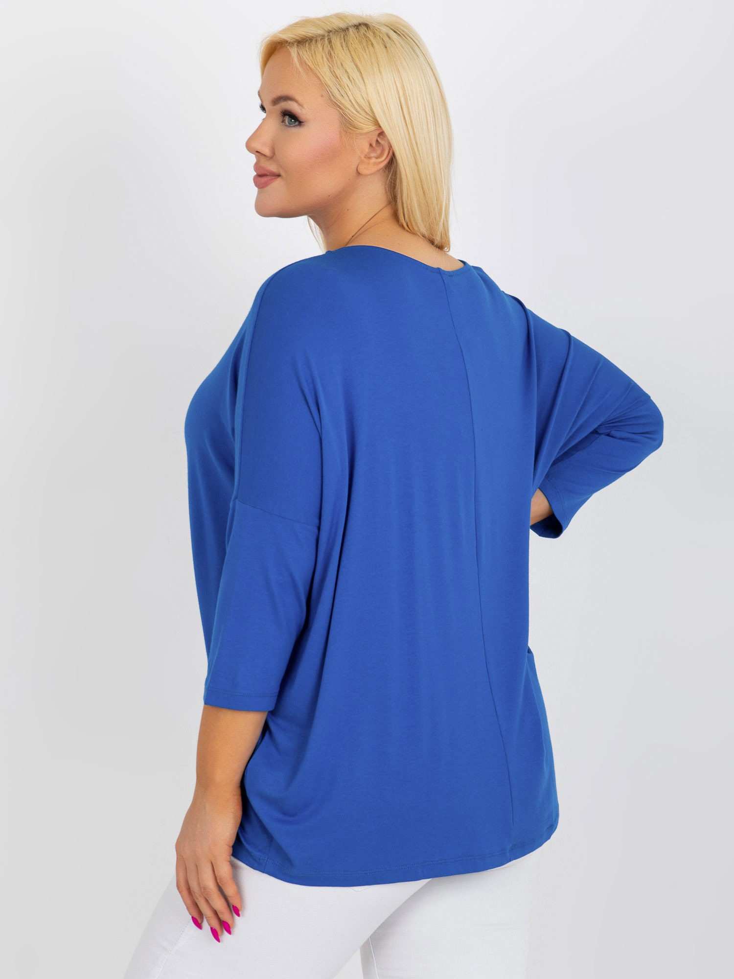 Ciemnoniebieska bluzka plus size basic z wiskozy