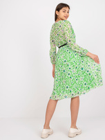 Jasnozielona kopertowa sukienka midi w kwiaty Girona