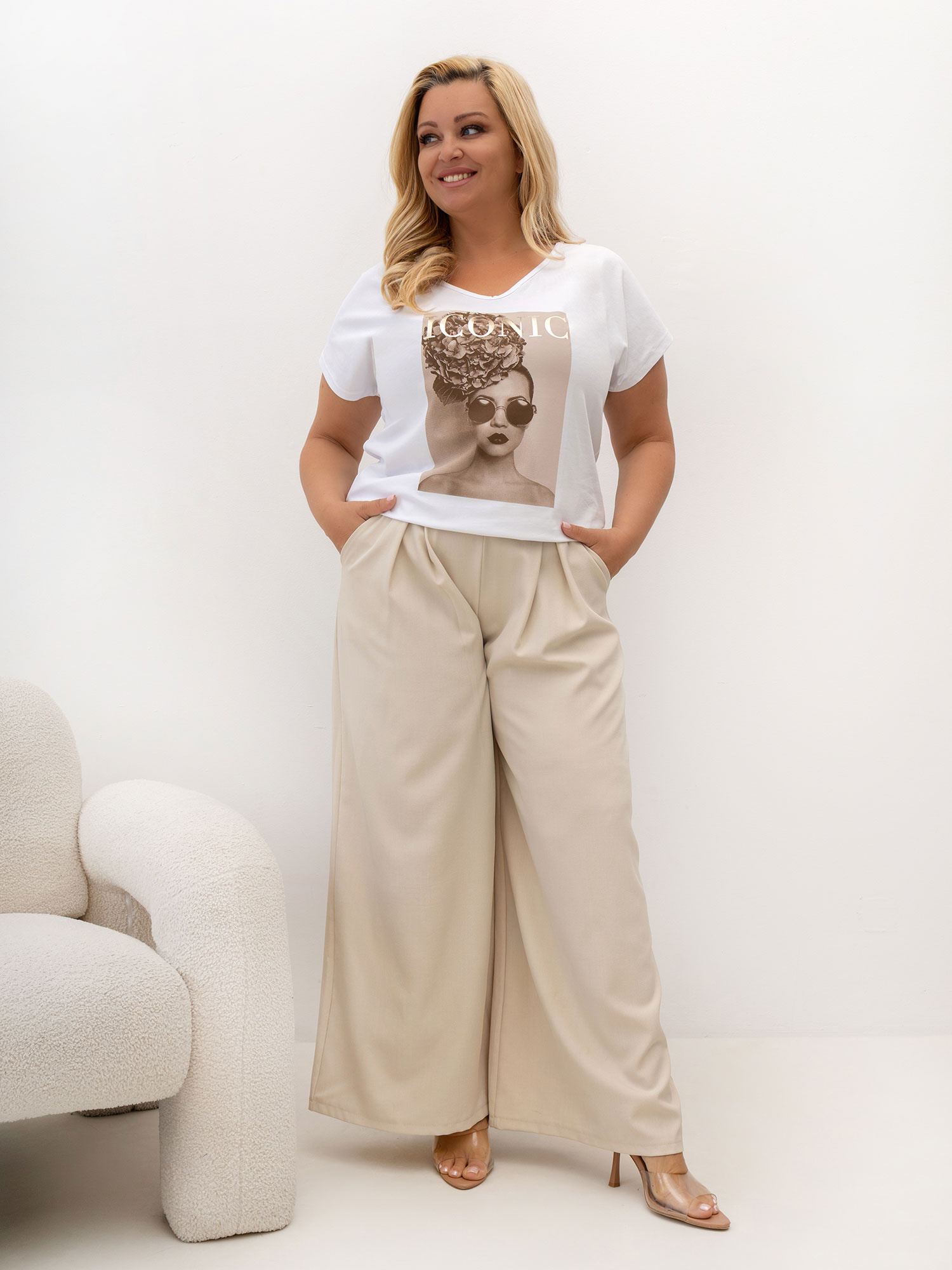 T-shirt biały