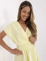 Jasnożółta muślinowa sukienka z gumką w pasie