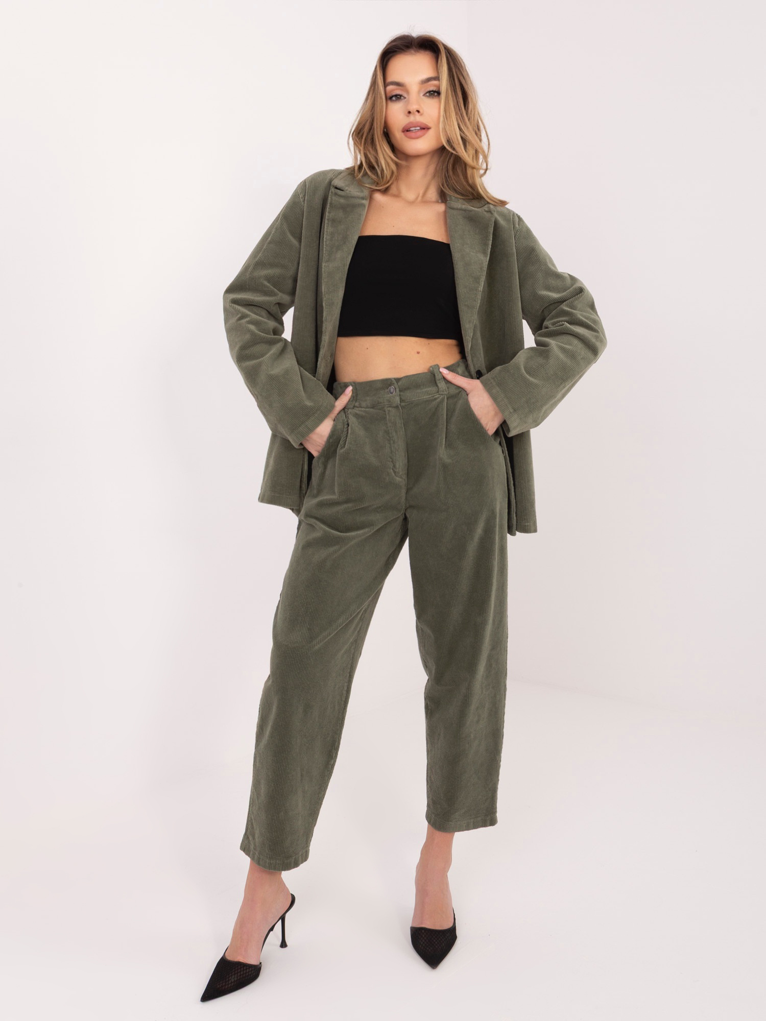 Spodnie khaki