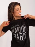 Hurtownia Czarny t-shirt z napisami i aplikacjami