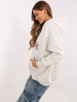 Hurt Jasnoszara melanżowa bluza kangurka z naszywką