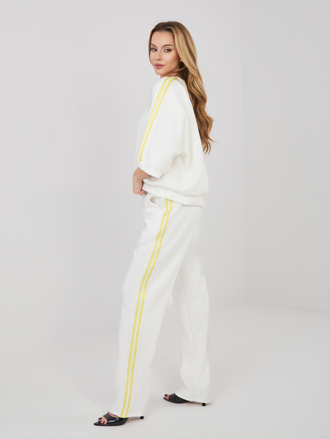 Ecru damski komplet z prostymi spodniami RUE PARIS