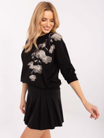 Hurt Czarna damska bluzka z aplikacją z dżetów 