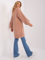 Hurt Brudnoróżowa sukienka dzianinowa z warkoczami