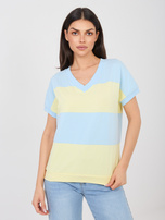 Pastelowa niebiesko-żółta bawełniana bluzka z dekoltem V