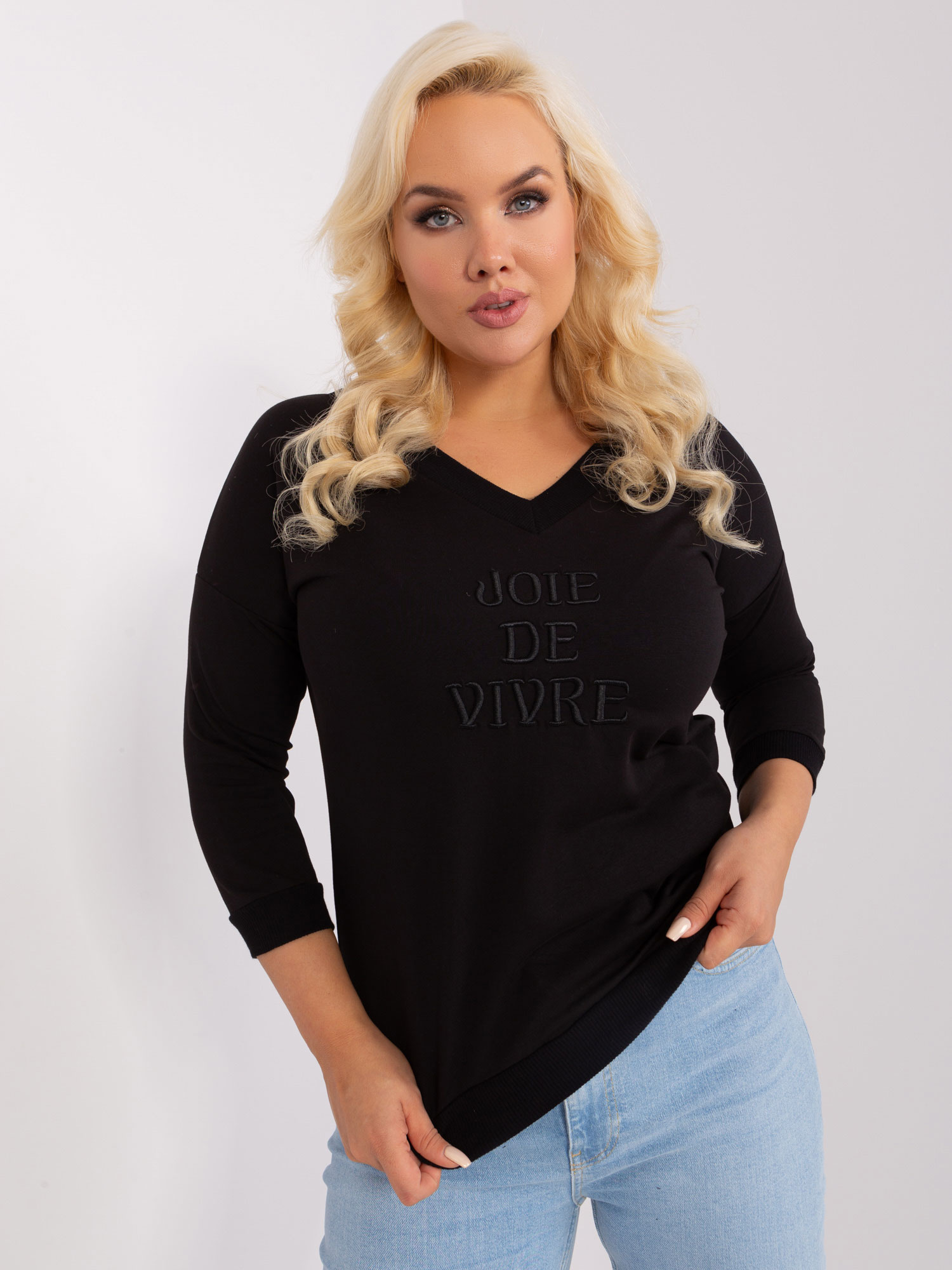 Czarna bluzka damska plus size z bawełny