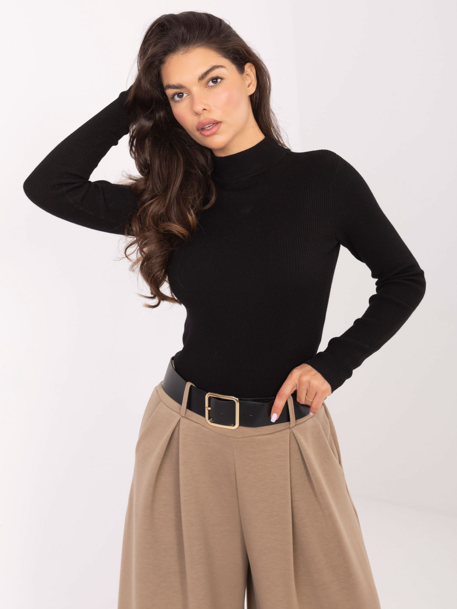 Sweter czarny