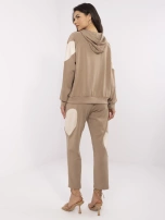 Hurt Jasnobrązowy komplet z naszywkami w serca