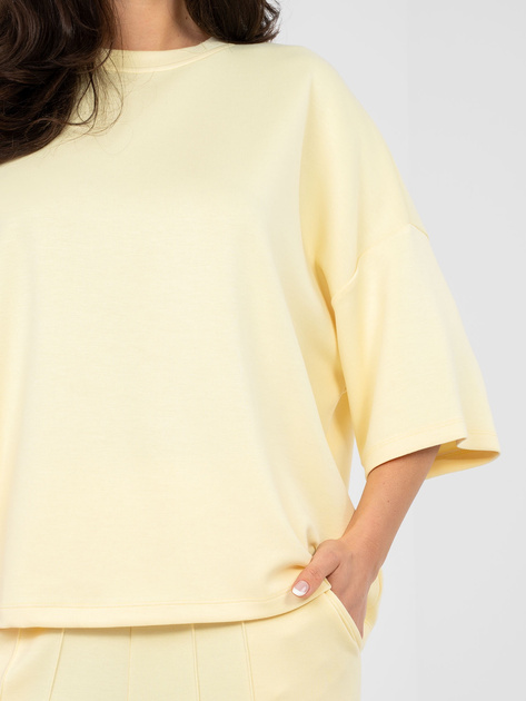 Pastelowa żółta bluzka basic z okrągłym dekoltem RUE PARIS