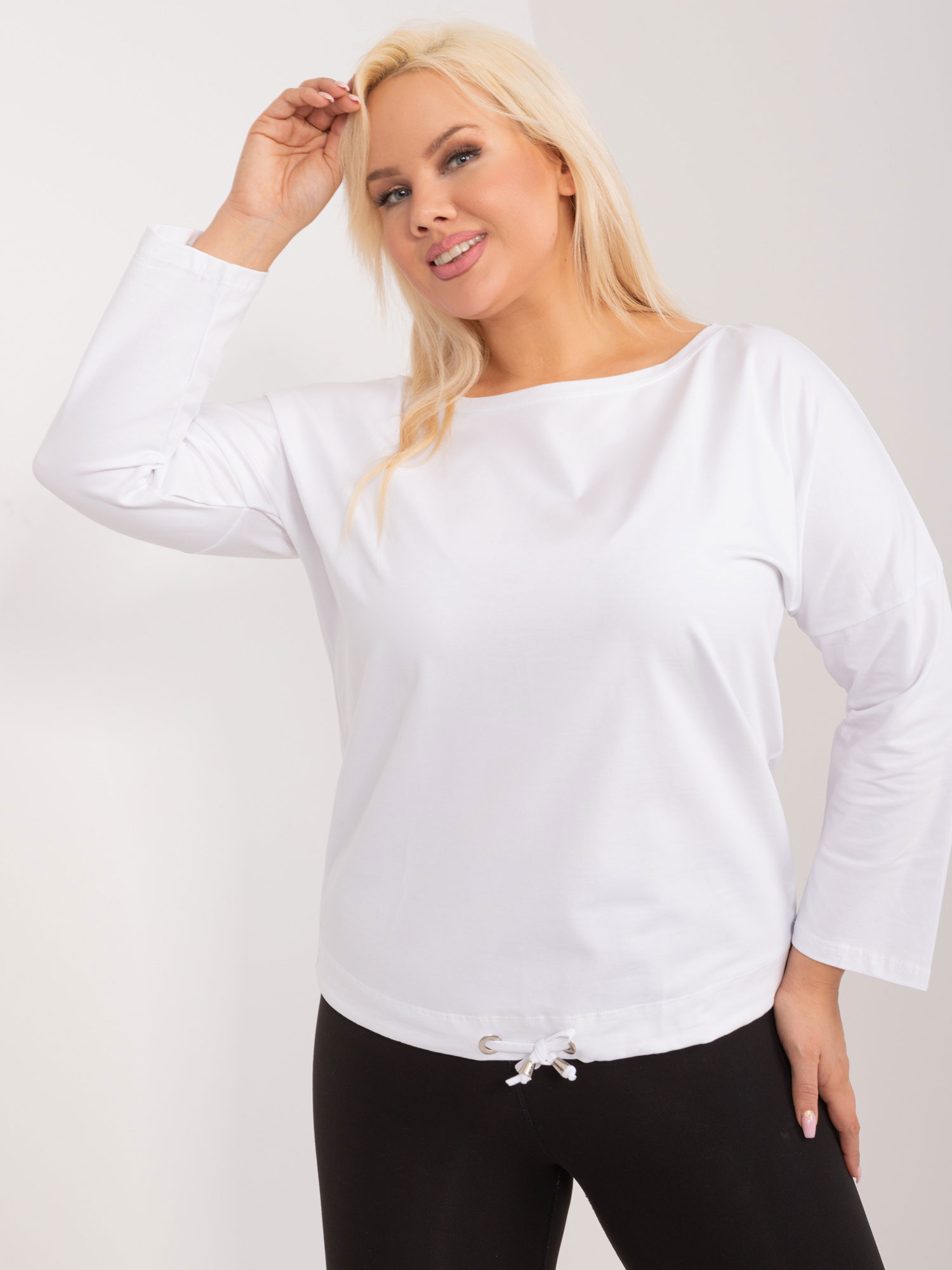 Bílá bavlněná blůza plus size Sandy.