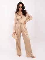 Beżowy satynowy komplet z koszulą i spodniami