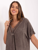 Ciemnobeżowa bluzka oversize z efektem sprania