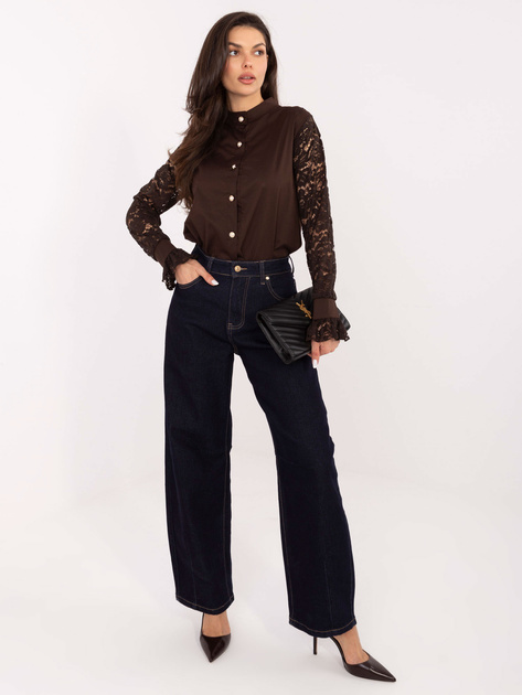 Czekoladowa koszula z ozdobnymi guzikami