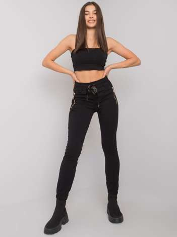 Czarne spodnie dresowe z kieszeniami Shadia